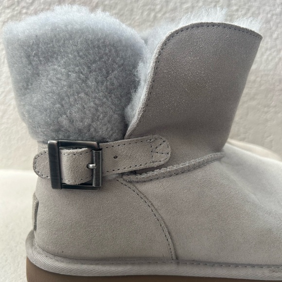Ugg Classic Mini Boot - Picture 6 of 6